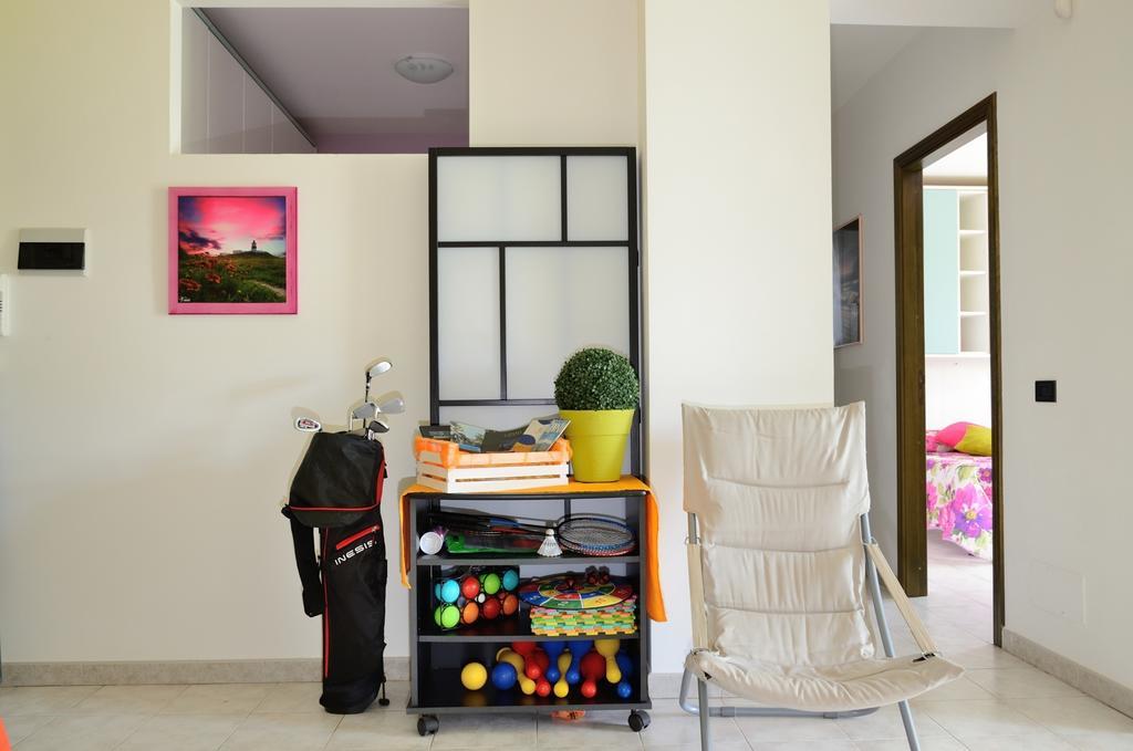 マスカリ Casa Michelangelaヴィラ エクステリア 写真